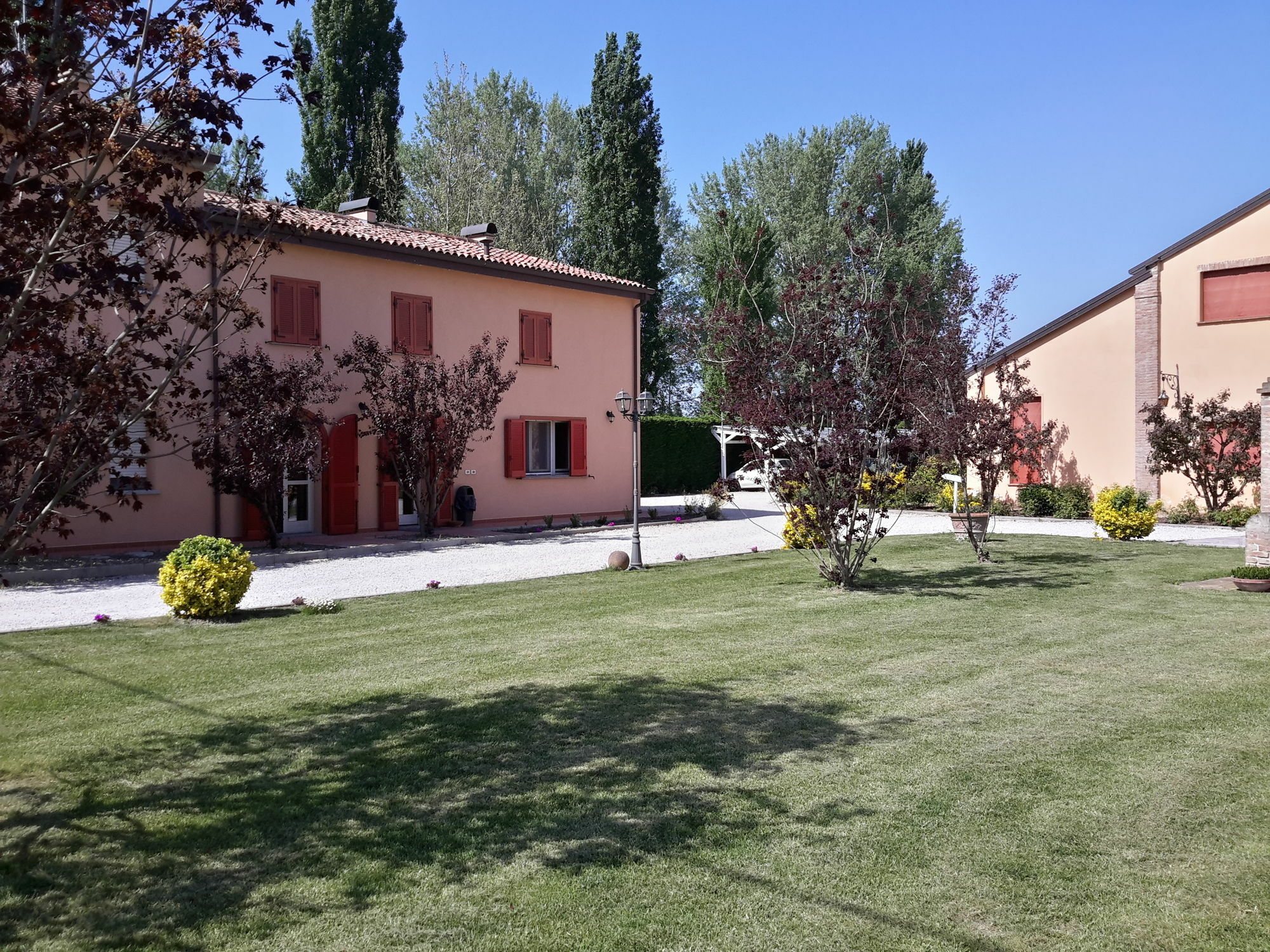 Lama Di Valle Rosa Ferrara Dış mekan fotoğraf